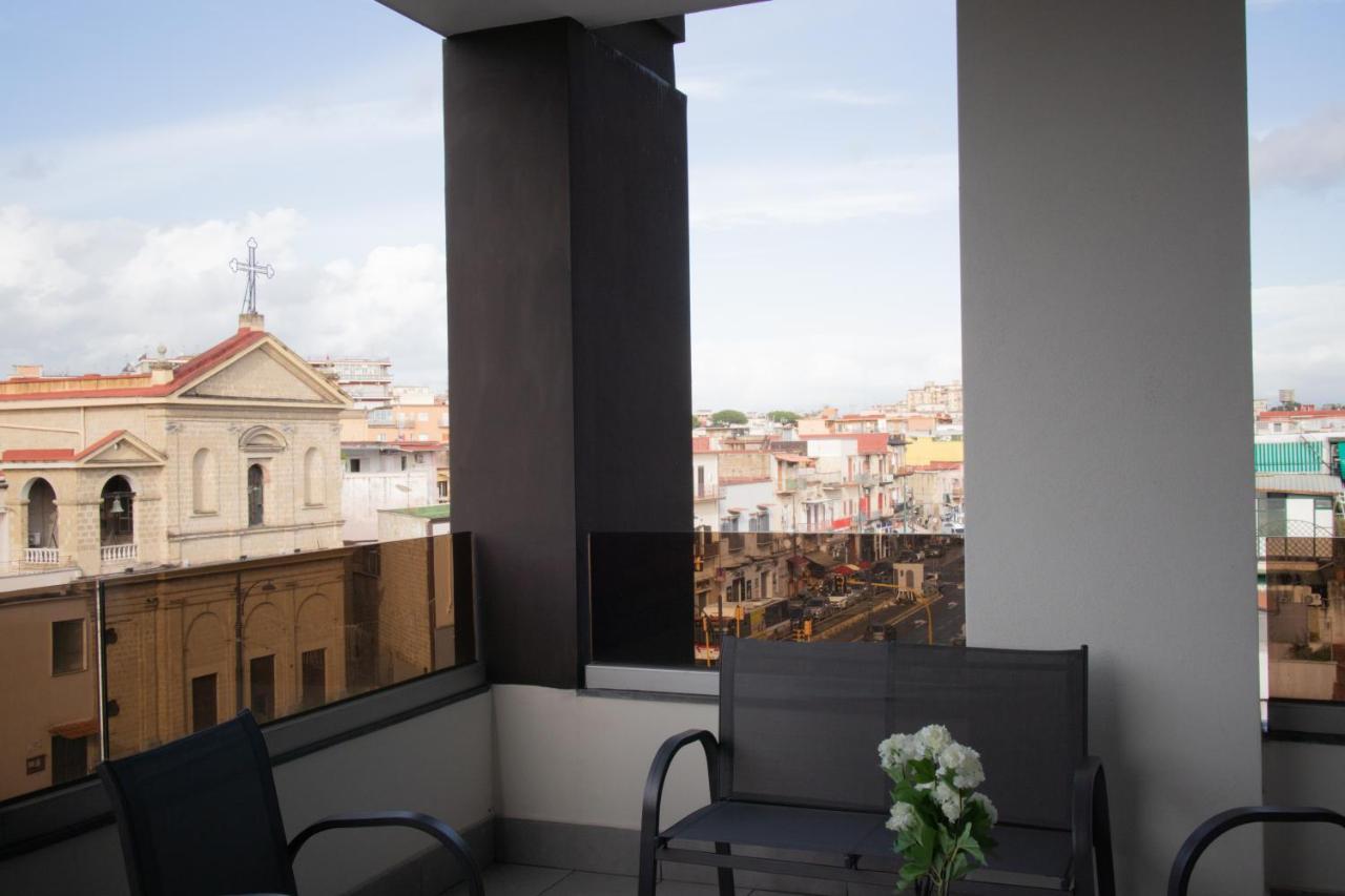 E-Twelve Apartment Napoli Bagian luar foto